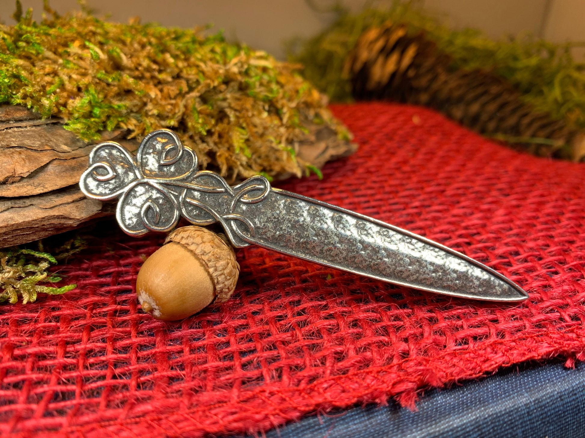 Shamrock Pewter Kilt Pin — view 9