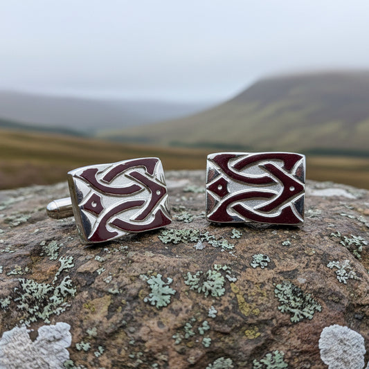 Celtic Knot Cuff Links, Scotland Jewelry, Celtic Jewelry, Men's Irish Jewelry, Bagpiper Gift, Groom Gift, Boyfriend Gift, Husband Gift