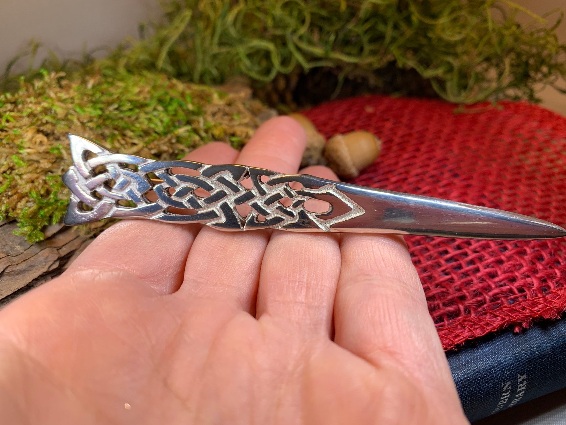 Celtic Kilt Pin, Scottish Jewelry, Scotland Kilt Pin, Tartan Pin, Anniversary Gift, Bagpiper Gift, Scotland Pin, Viking Jewelry, Irish Pin