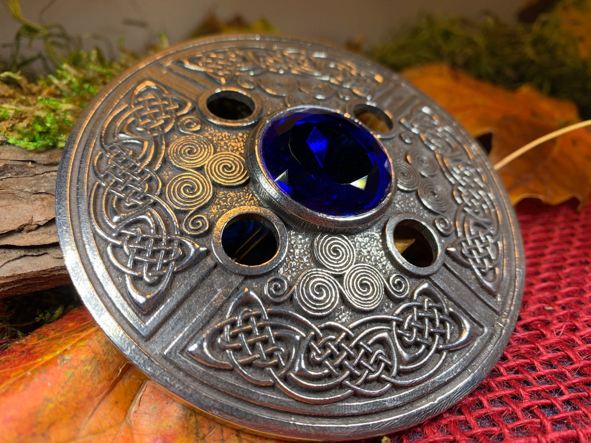 Royal Celtic Spiral Brooch — view 2