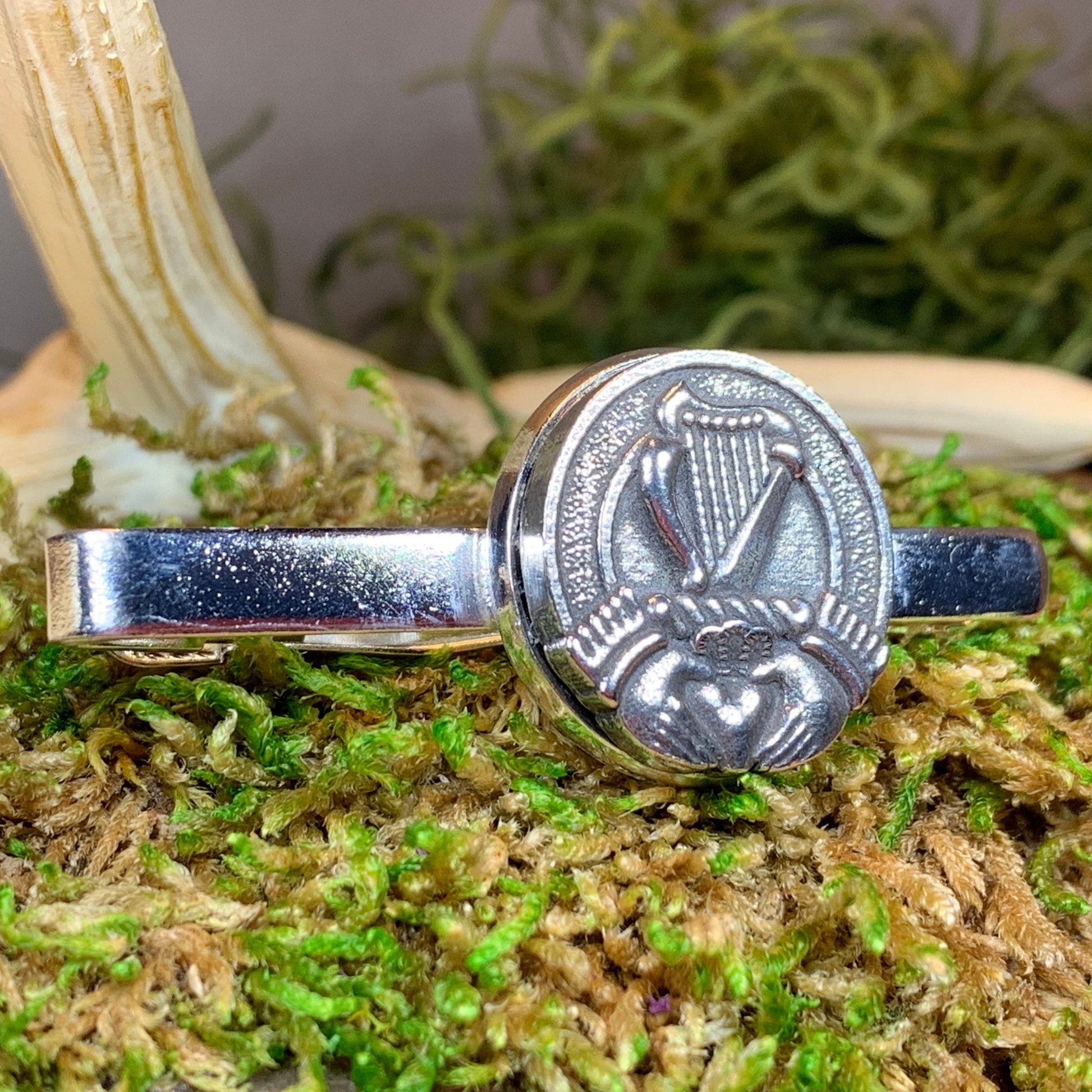 Claddagh Tie Bar, Celtic Jewelry, Irish Gift for Him, Harp Tie Clip, Dad Gift, Graduation Gift, Ireland Gift, Men's Jewelry, Celtic Tie Clip