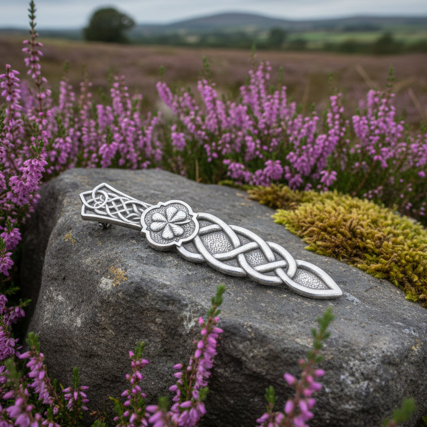 Shamrock & Celtic Knot Kilt Pin — view 5