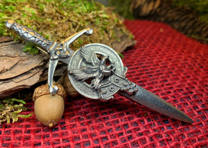 Eagle Kilt Pin, Celtic Kilt Pin, Irish Kilt Pin, Scottish Jewelry, Celtic Kilt Pin, Irish Dancer Gift, Celtic Knot Brooch, Bagpiper Gift