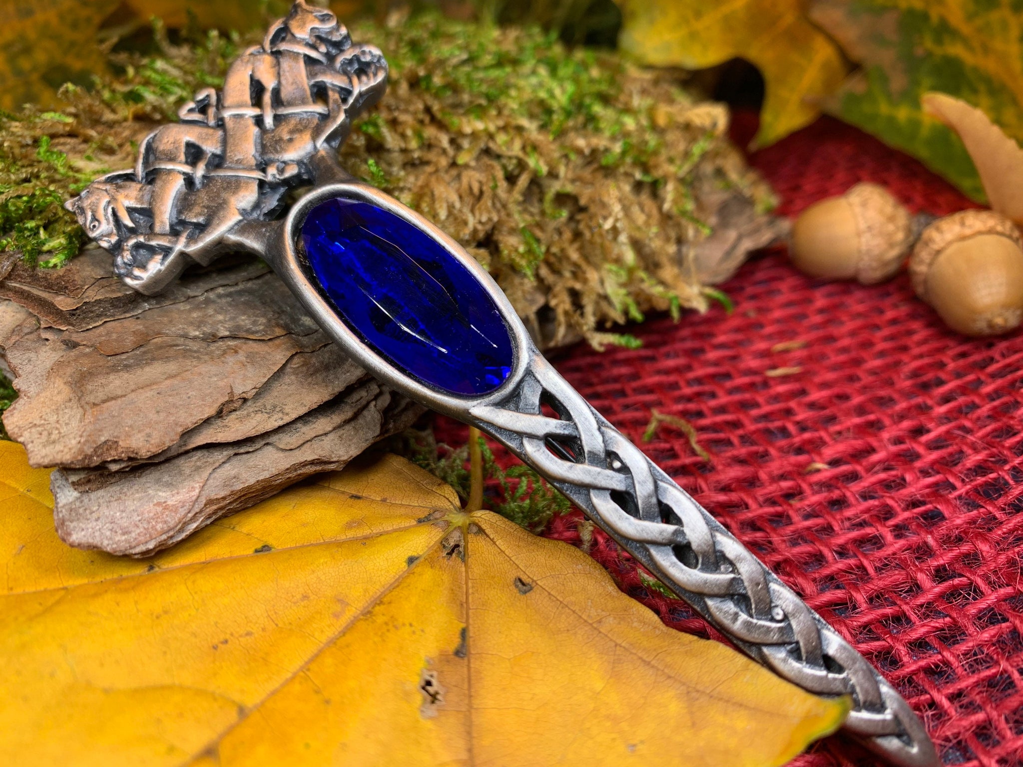 Celtic Crystal Design Jewelry Giles Unicorn of Scotland Tartan Pin