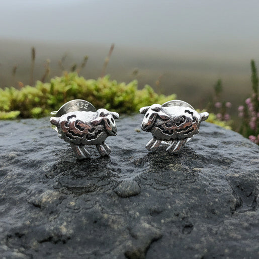 Sheep Earrings, Irish Jewelry, Lamb Jewelry, Nature Jewelry, Mom Gift, Animal Jewelry, Gift for Her, Animal Jewelry, Friend Gift, Wife Gift