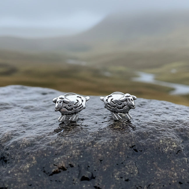 Sheep Earrings, Irish Jewelry, Lamb Jewelry, Nature Jewelry, Mom Gift, Animal Jewelry, Gift for Her, Animal Jewelry, Friend Gift, Wife Gift