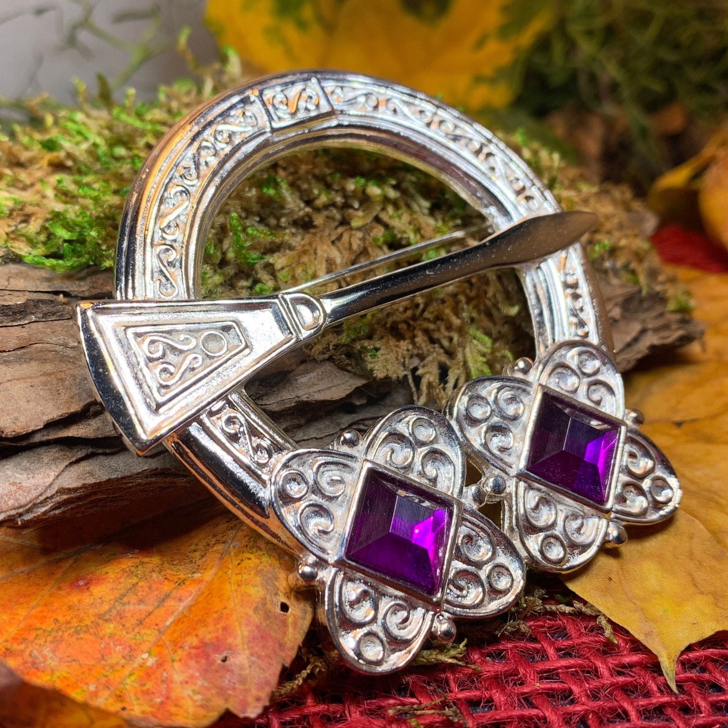 Bissette Celtic Knot Brooch — view 8