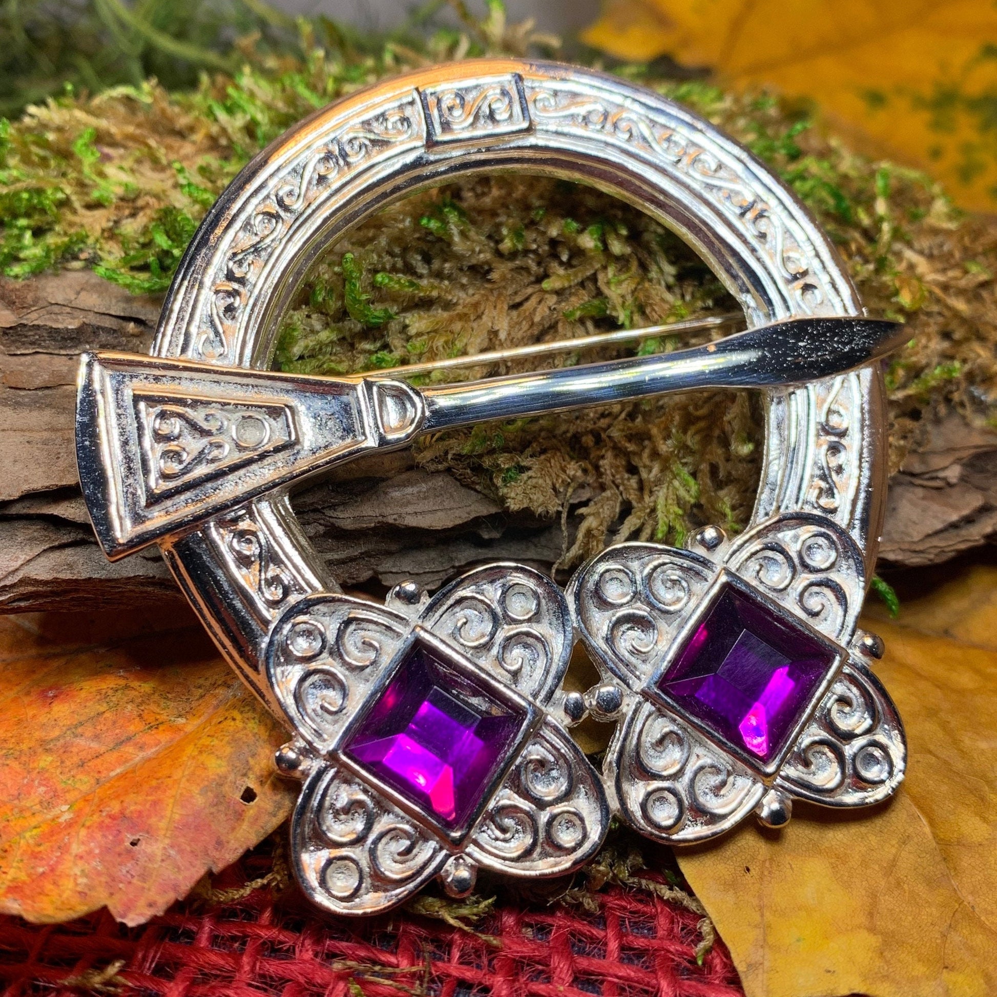 Bissette Celtic Knot Brooch in sterling silver