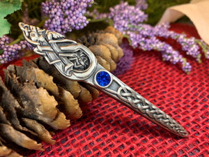 Celtic Dog Kilt Pin, Scottish Jewelry, Irish Kilt Pin, Tartan Pin, Cape Pin, Bagpiper Gift, Scotland Pin, Celtic Shawl Pin, Viking Jewelry