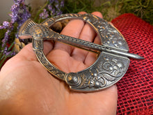 Load image into Gallery viewer, Thistle Penannular Brooch, Large Celtic Pin, Scottish Pin, Norse Jewelry, Wiccan Jewelry, Anniversary Gift, Kilt Pin, Pewter Tartan Pin
