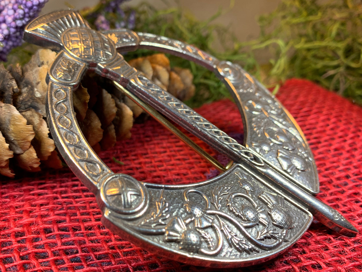 Thistle Penannular Brooch — view 9