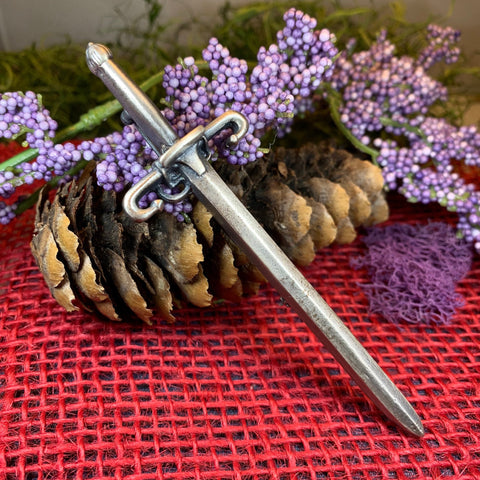 Load image into Gallery viewer, Wallace Sword Kilt Pin, Sword Pin, Scotland Kilt Pin, Scottish Brooch, Sword Brooch, William Wallace Sword, Scotland Gift, Dad Gift
