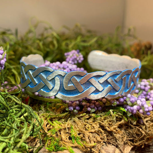 Celtic Knot Bracelet, Celtic Jewelry, Irish Bangle Bracelet, Scotland Jewelry, Ireland Jewelry, Celtic Cuff, Wife Gift, Girlfriend Gift