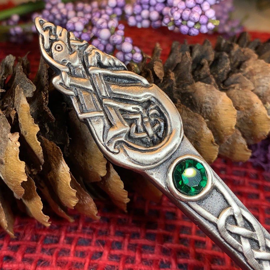 Celtic Dog Kilt Pin, Scottish Jewelry, Irish Kilt Pin, Tartan Pin, Cape Pin, Bagpiper Gift, Scotland Pin, Celtic Shawl Pin, Viking Jewelry