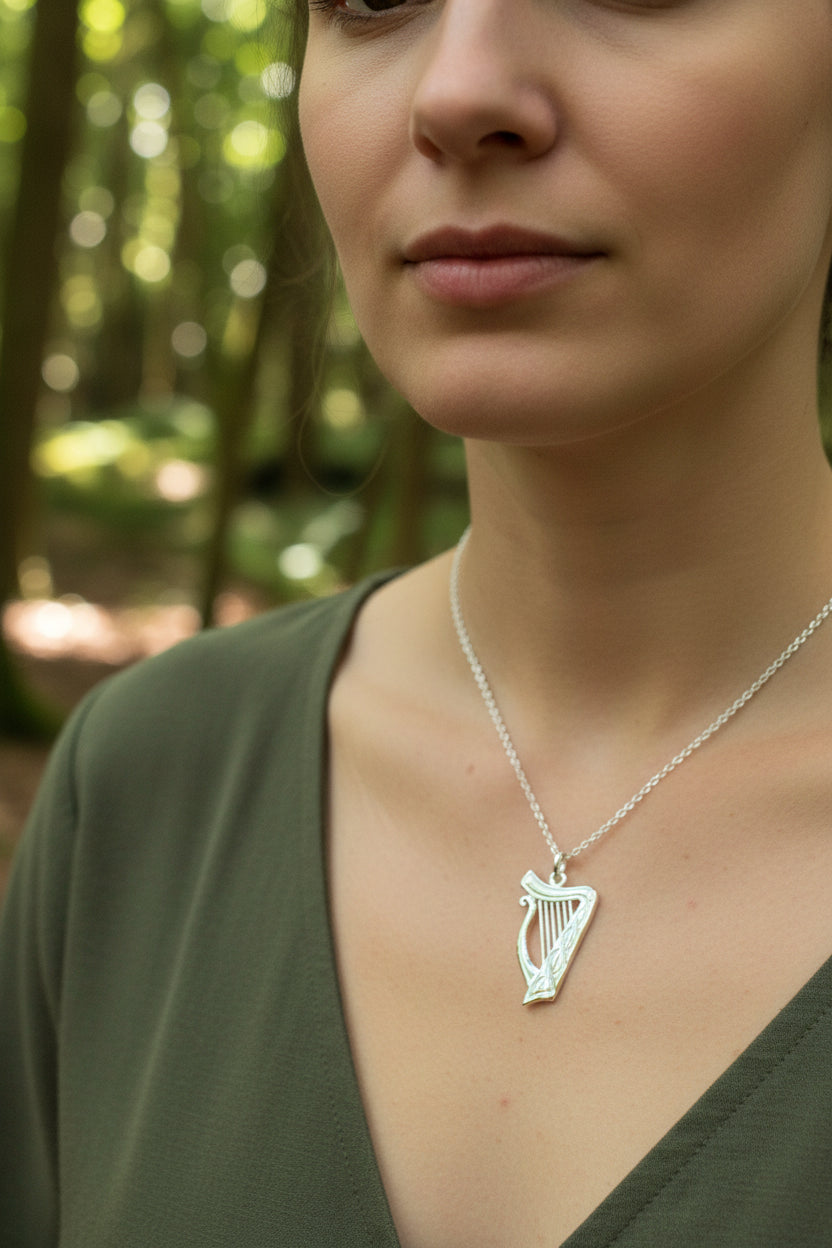 Harp Necklace, Celtic Jewelry, Irish Jewelry, Irish Dance Gift, Ireland Gift, Mom Gift, Musician Gift, Ireland Gift, Sister Gift, Wife Gift