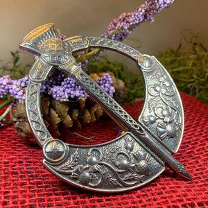 Thistle Penannular Brooch, Large Celtic Pin, Scottish Pin, Norse Jewelry, Wiccan Jewelry, Anniversary Gift, Kilt Pin, Pewter Tartan Pin