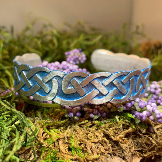 Celtic Knot Bracelet, Celtic Jewelry, Irish Bangle Bracelet, Scotland Jewelry, Ireland Jewelry, Celtic Cuff, Wife Gift, Girlfriend Gift