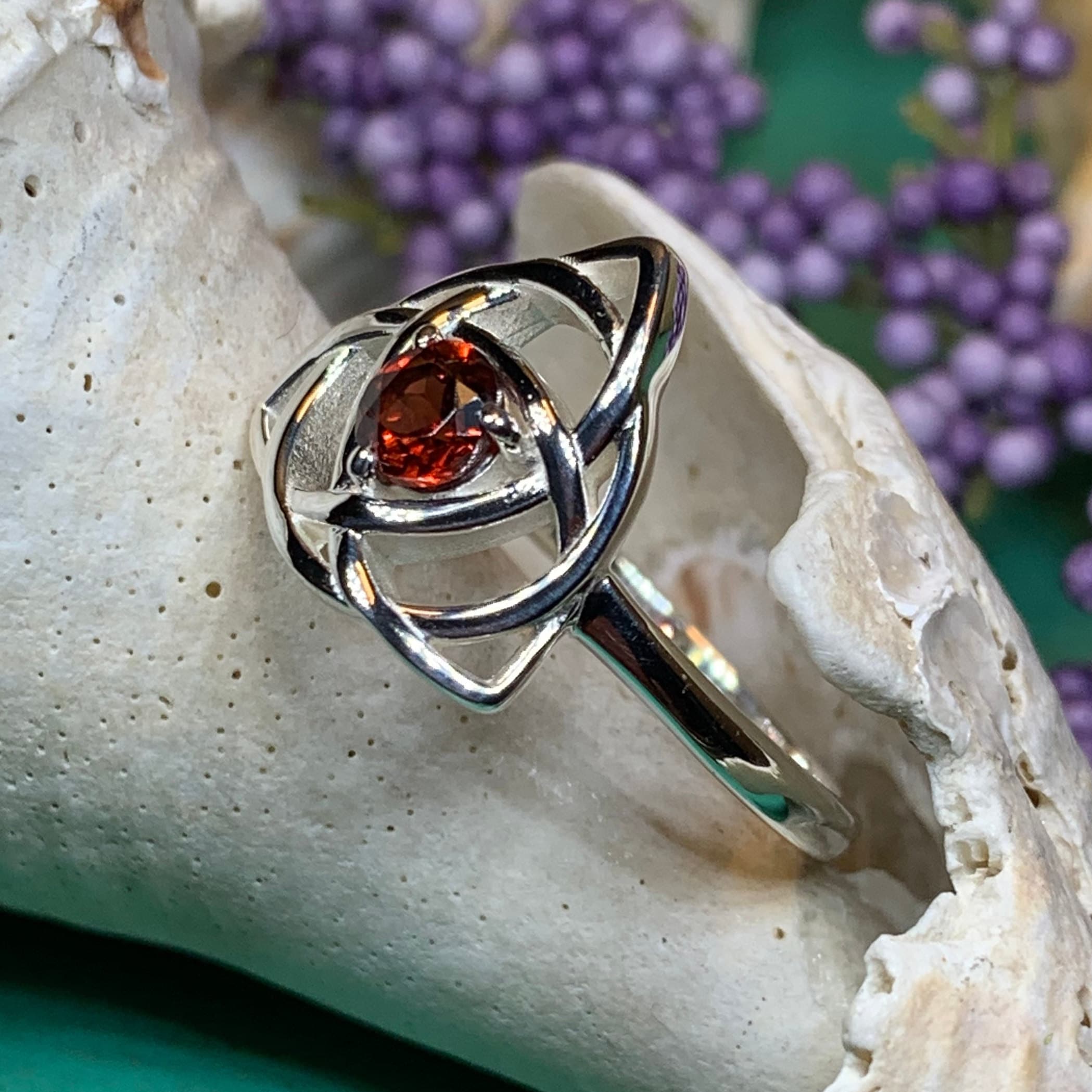 Lorinda Celtic Knot Ring – Celtic Crystal Design Jewelry