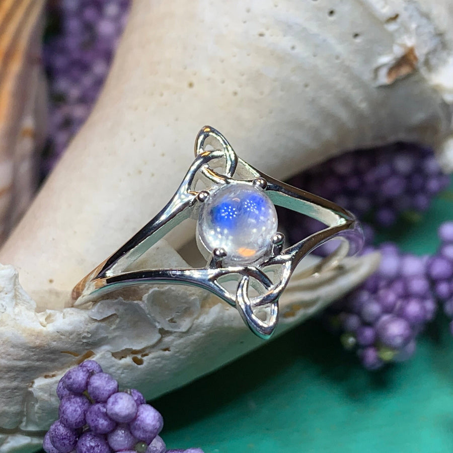 Moonstone Ring, Celtic Knot Ring, Irish Promise Ring, Engagement Ring, Cocktail Ring, Anniversary Gift, Silver Boho Ring, Scottish Ring