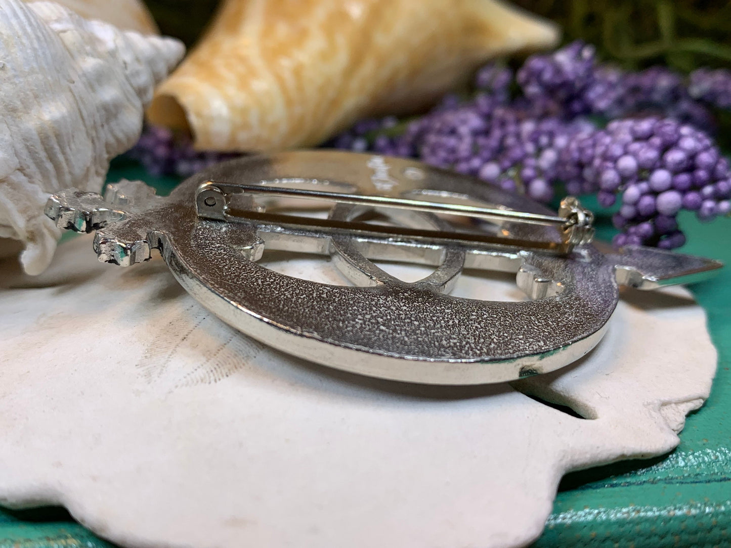 Chalice Well Brooch, Irish Jewelry, Celtic Pin, Scotland Jewelry, Anniversary Gift, Ireland Gift, Peace Jewelry, Spiritual Gift, Mom Gift