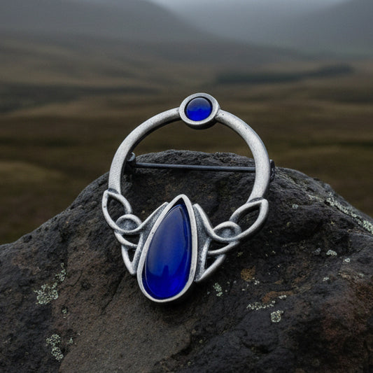 Celtic Knot Brooch, Celtic Jewelry, Irish Jewelry, Scotland Brooch, Celtic Brooch, Anniversary Gift, Celtic Knot Pin, Ireland Gift, Mom Gift