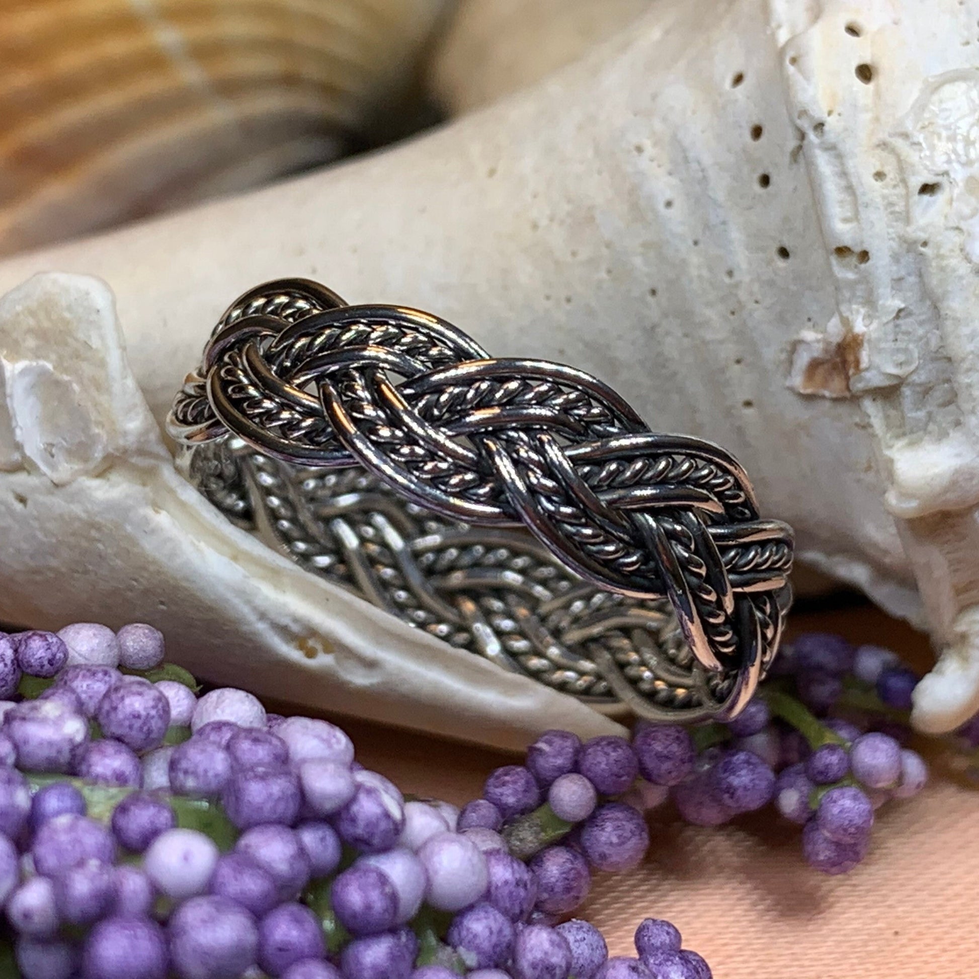 Isolde Celtic Knot Ring — view 7