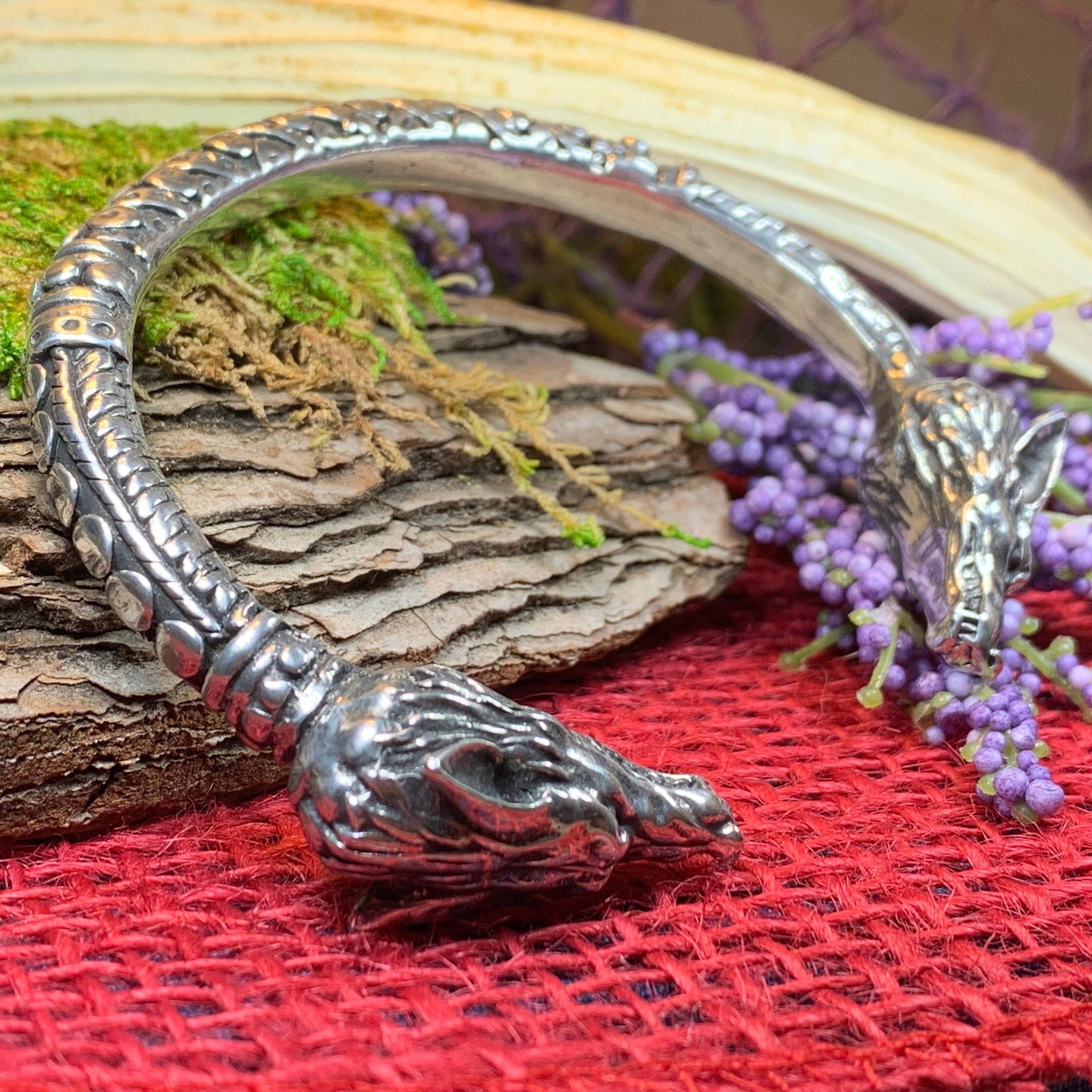 The Makara Silver Men's Bracelet- Buy Men's Bracelet Online — KO Jewellery