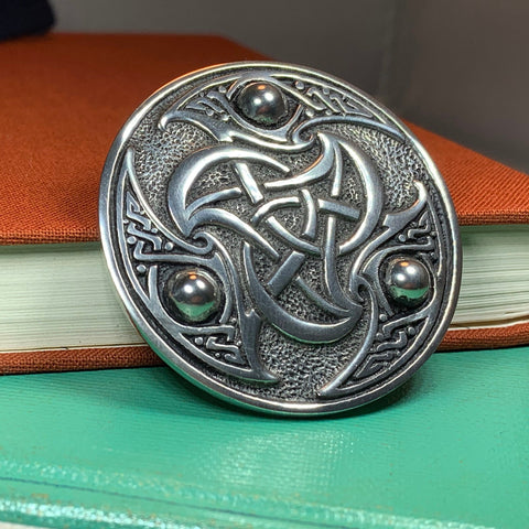 Load image into Gallery viewer, Celtic Knot Brooch, Celtic Pin, Triskele Jewelry, Sister Gift, Girlfriend Gift, Wife Gift, Ireland Pin, Scottish Pin, Triple Spiral Brooch
