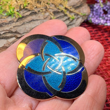 Load image into Gallery viewer, Dara Celtic Brooch, Celtic Jewelry, Irish Jewelry, Scotland Jewelry, Sailor Knot Gift, Ireland Brooch, Enamel Jewelry, Celtic Pin, Wife Gift
