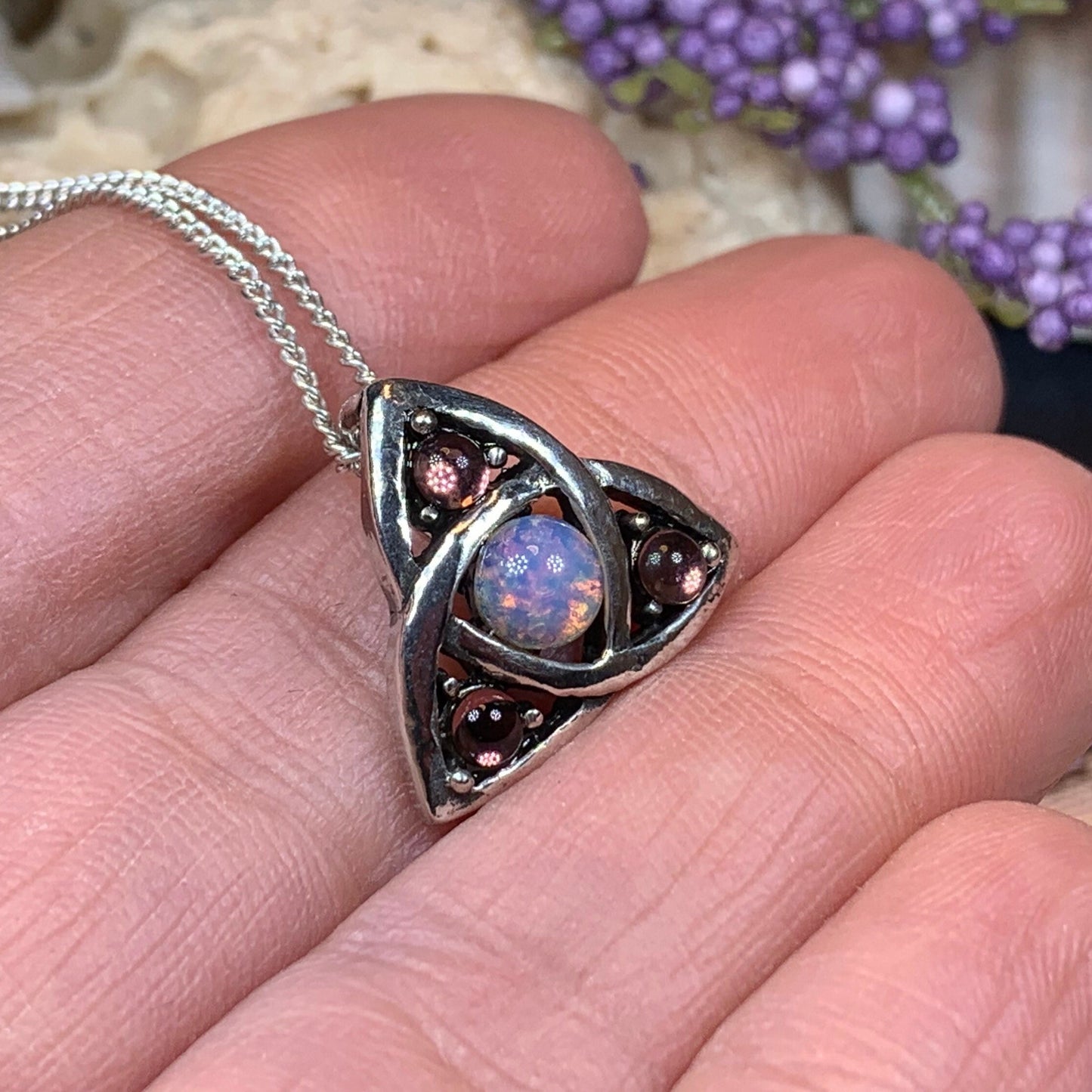 Trinity Knot Necklace, Irish Jewelry, Celtic Jewelry, Anniversary Gift, Scotland Jewelry, Norse Jewelry, Sister Gift, Mom Gift, Wife Gift