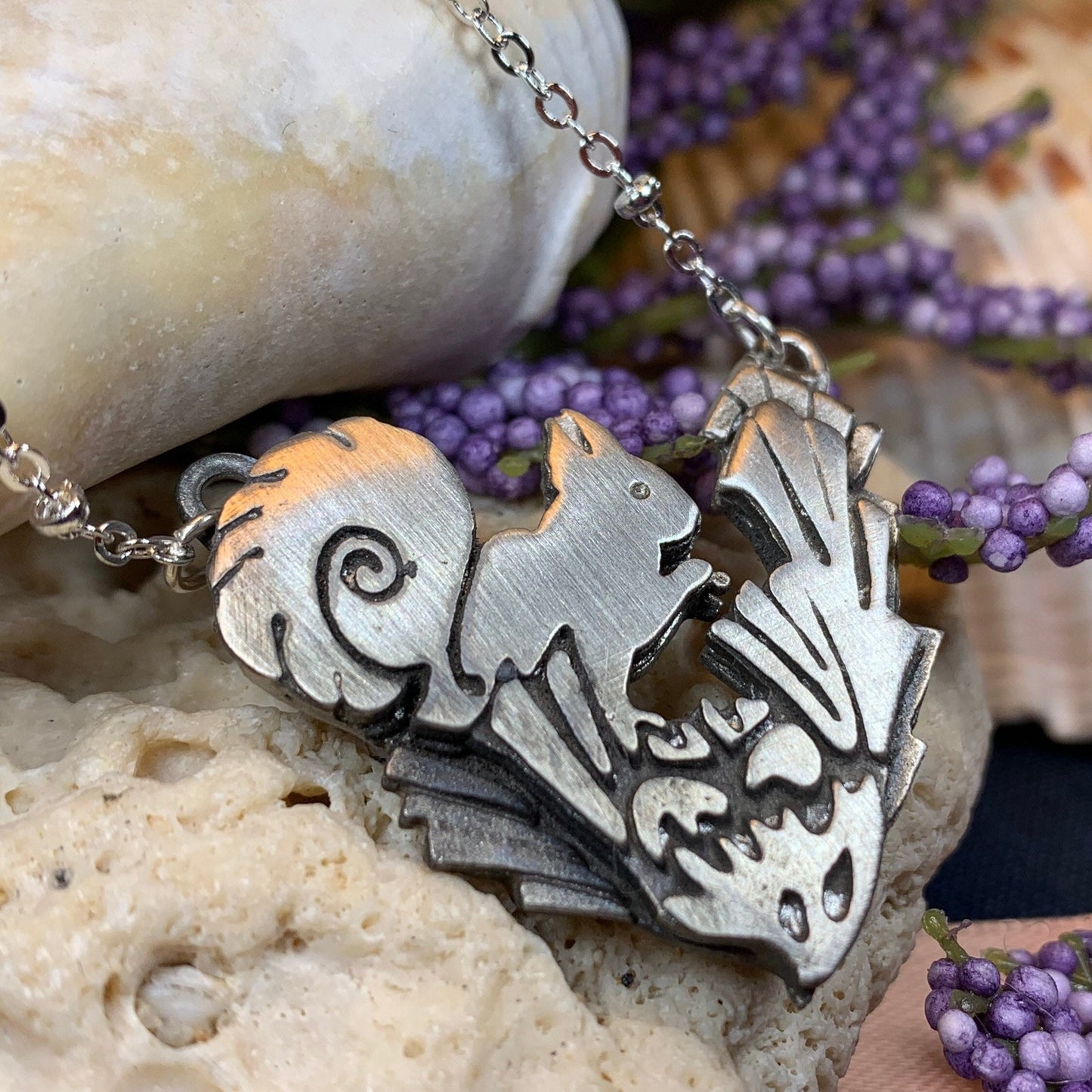 Squirrel Necklace, Nature Jewelry, Animal Jewelry, Woodland Animal Jewelry, Forest Animal Gift, Sister Gift, Wife Gift, Mom Gift, Pewter