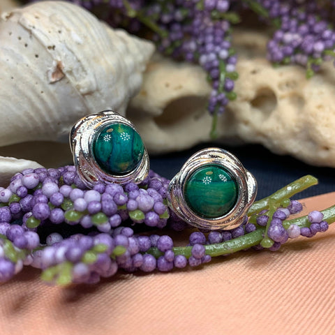 Load image into Gallery viewer, Celtic Heather Earrings, Scotland Jewelry, Outlander Jewelry, Celtic Jewelry, Wiccan Jewelry, Norse Jewelry, Girlfriend, Heathergem Gift
