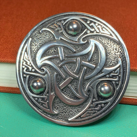 Load image into Gallery viewer, Celtic Knot Brooch, Celtic Pin, Triskele Jewelry, Sister Gift, Girlfriend Gift, Wife Gift, Ireland Pin, Scottish Pin, Triple Spiral Brooch
