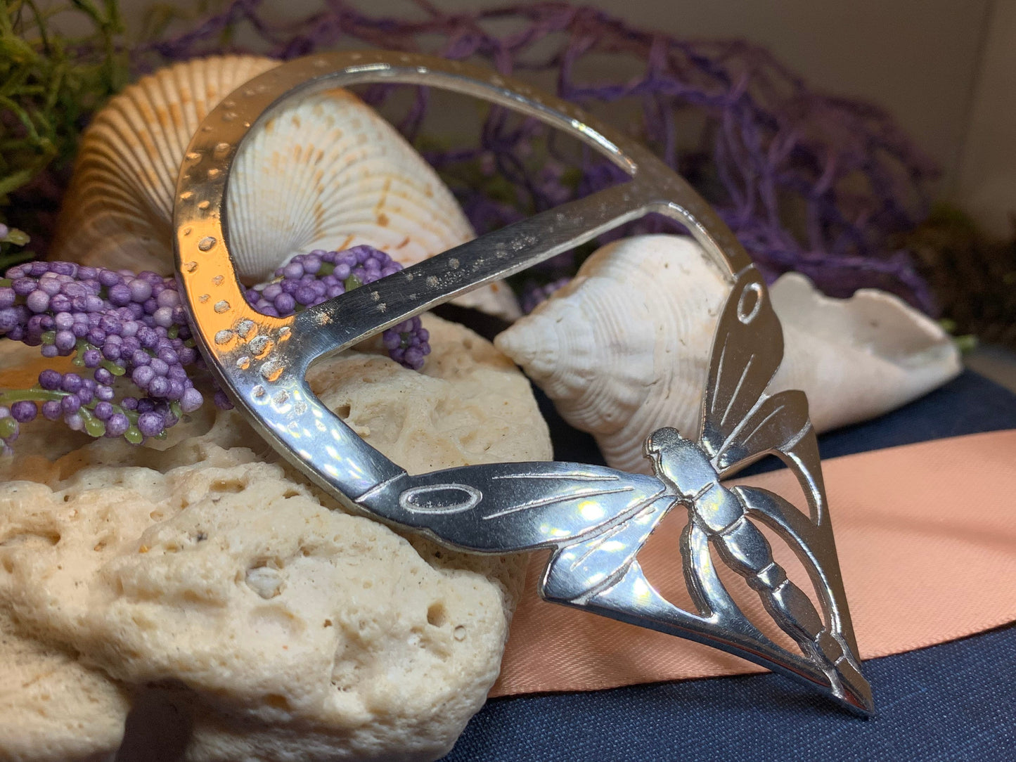 Dragonfly Scarf Ring, Scotland Jewelry, Insect Jewelry, Nature Jewelry, Celtic Jewelry, Mom Gift, Wife Gift, Sister Gift, Friendship Gift