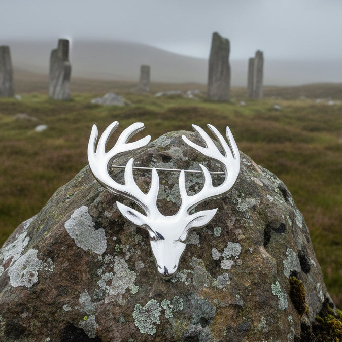 Stag Brooch, Scotland Jewelry, Stag Pin, Kilt Pin, Celtic Pin, Animal Jewelry, Scottish Brooch, Scotland Pin, Nature Jewelry, Tartan Pin