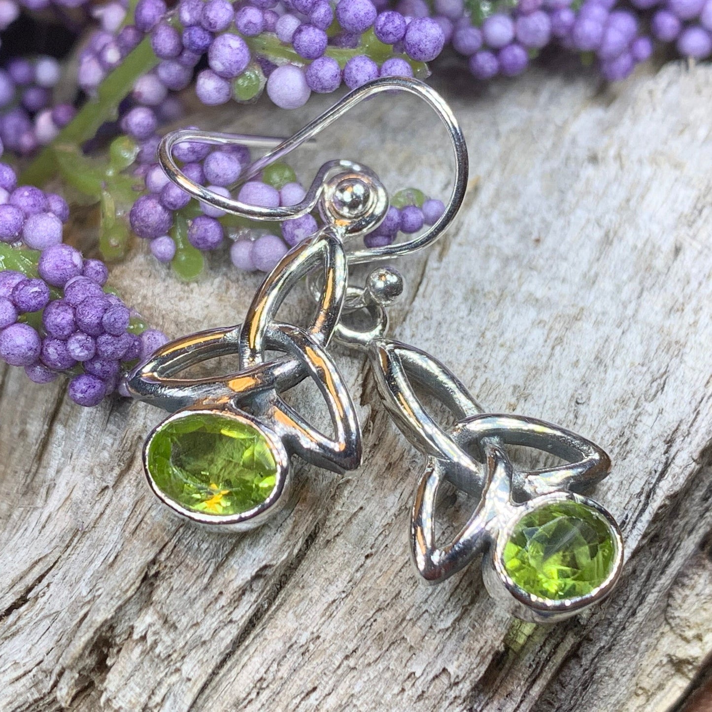 Trinity Knot Earrings, Celtic Jewelry, Irish Jewelry, Celtic Knot Earrings, Silver Dangle Earrings, Scotland Jewelry, Mom Gift, Wife Gift