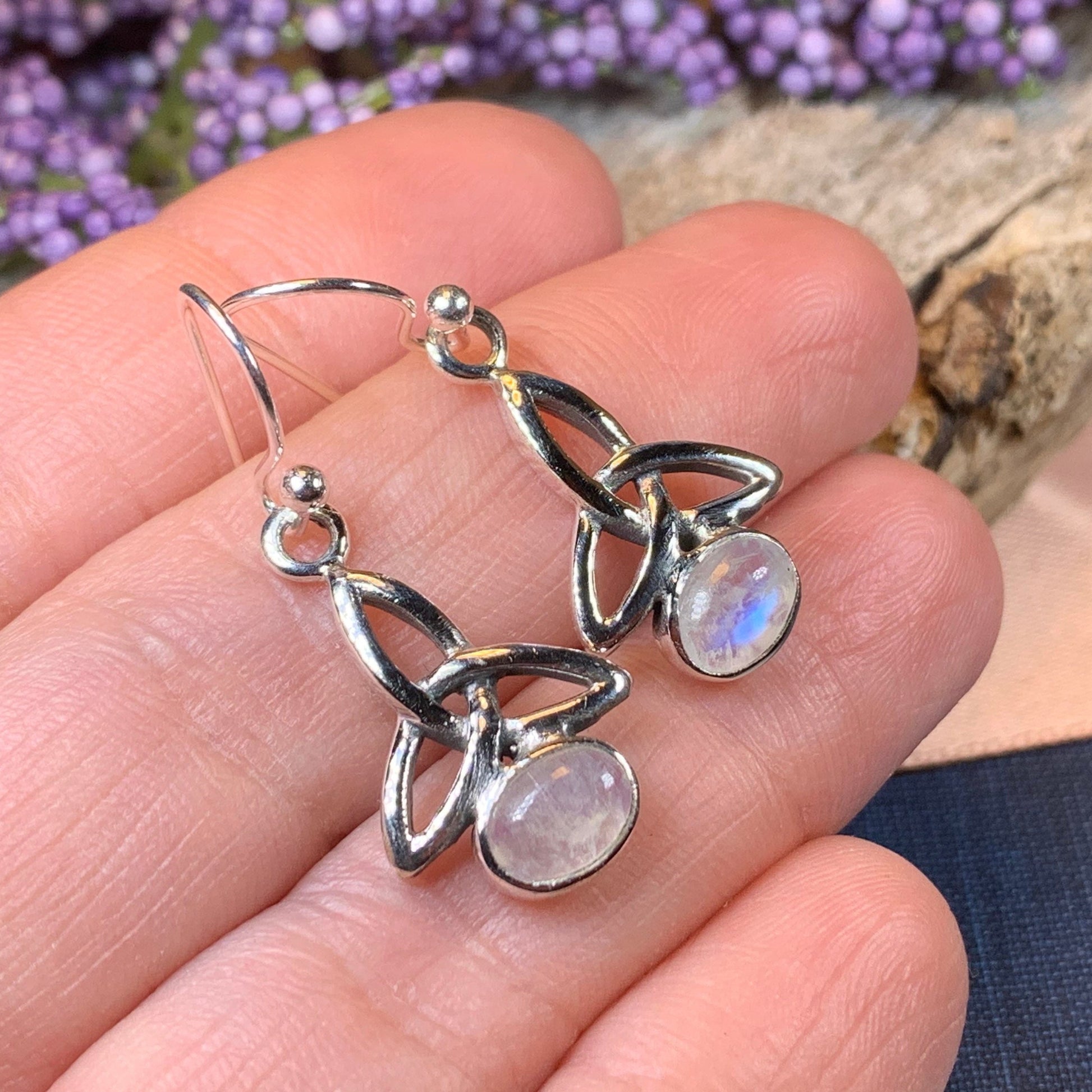 Trinity Knot Earrings, Celtic Jewelry, Irish Jewelry, Celtic Knot Earrings, Silver Dangle Earrings, Scotland Jewelry, Mom Gift, Wife Gift