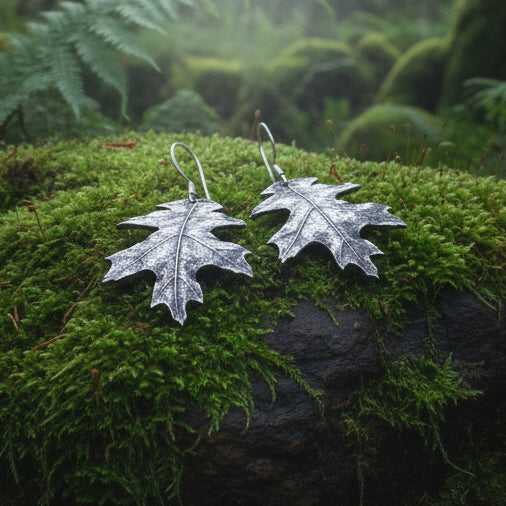 Oak Leaf Earrings, Celtic Jewelry, Nature Jewelry, Leaf Jewelry, Mom Gift, Friendship Gift, Wife Gift, Anniversary Gift, Oak Tree Jewelry