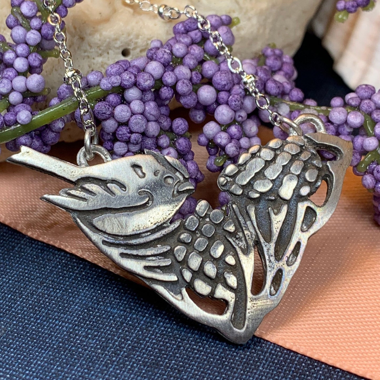 Bird Necklace, Nature Jewelry, Goldfinch Jewelry, Bird Lover Gift, Songbird Jewelry, Inspirational Gift, Wife Gift, Mom Gift, Sister Gift