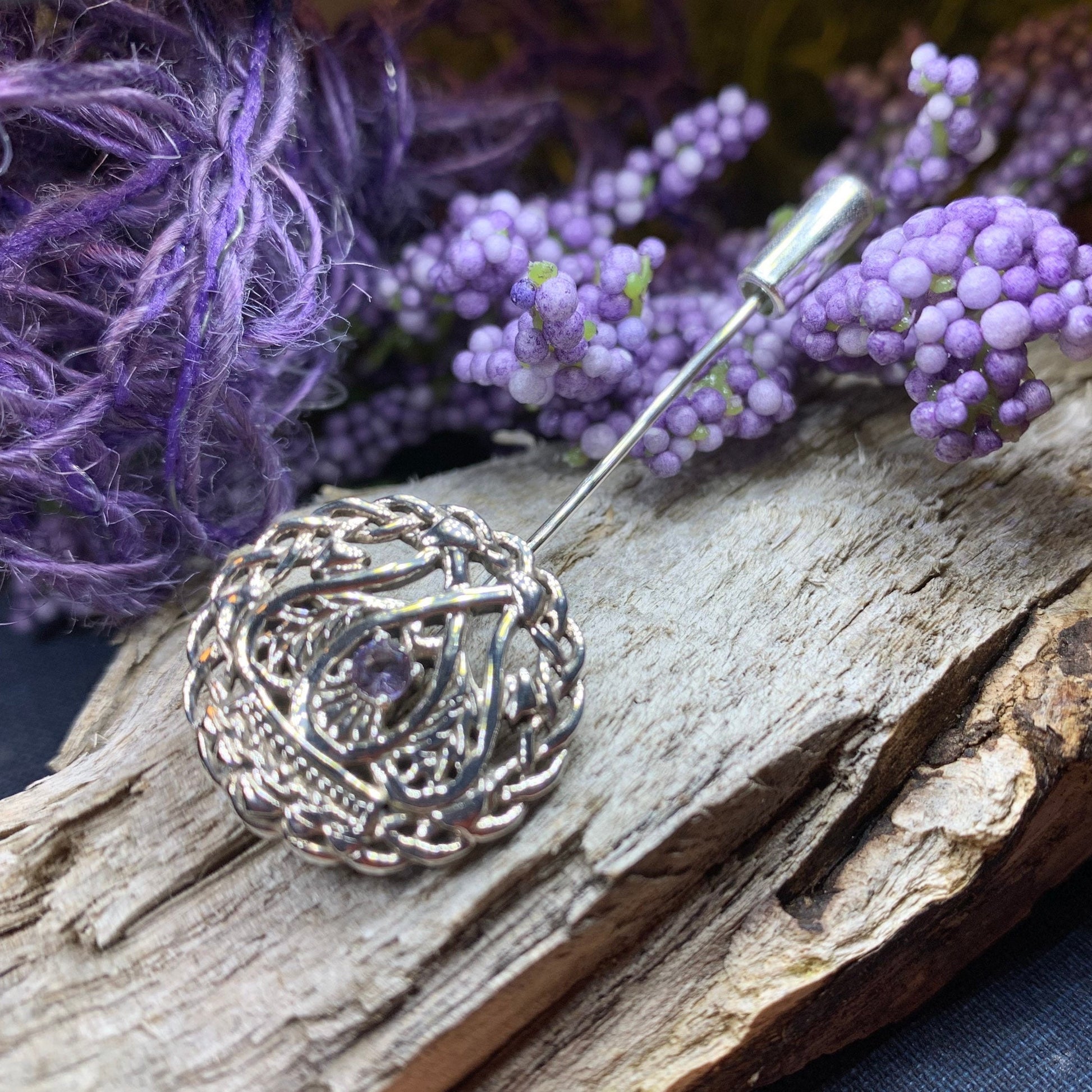 Luckenbooth Pin, Scotland Jewelry, Celtic Brooch, Bride Pin, Outlander Jewelry, Groom Gift, Girlfriend Gift, Wedding Jewelry, Tie Tac Pin