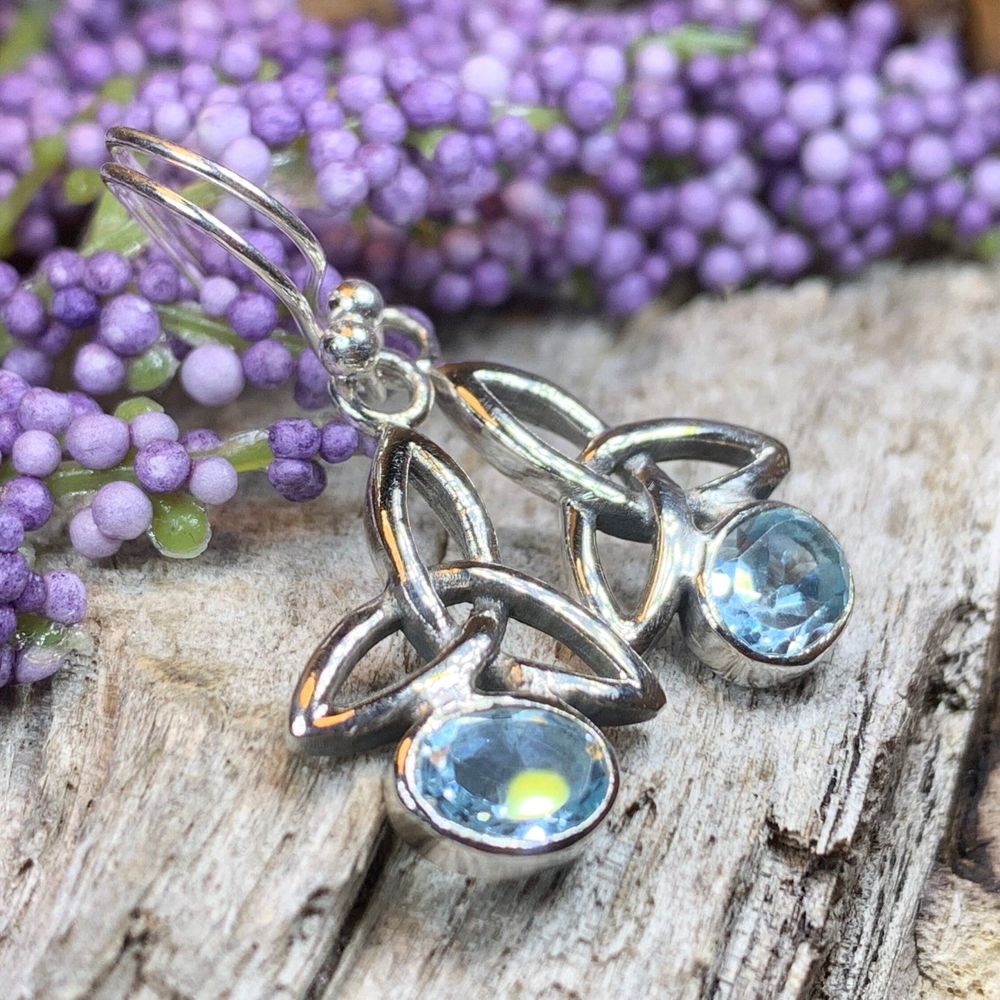 Trinity Knot Earrings, Celtic Jewelry, Irish Jewelry, Celtic Knot Earrings, Silver Dangle Earrings, Scotland Jewelry, Mom Gift, Wife Gift