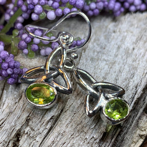Trinity Knot Earrings, Celtic Jewelry, Irish Jewelry, Celtic Knot Earrings, Silver Dangle Earrings, Scotland Jewelry, Mom Gift, Wife Gift