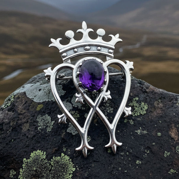 Luckenbooth Brooch, Scotland Jewelry, Celtic Jewelry, Anniversary Gift, Bride Gift, Heart Jewelry, Wife Gift, Bridal Jewelry, Mom Gift