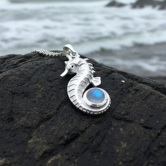 Seahorse Necklace, Surfer Jewelry, Ocean Lover Gift, Sea Animal Jewelry, Nautical Jewelry, Wife Gift, Sea Jewelry, Beach Lover Jewelry