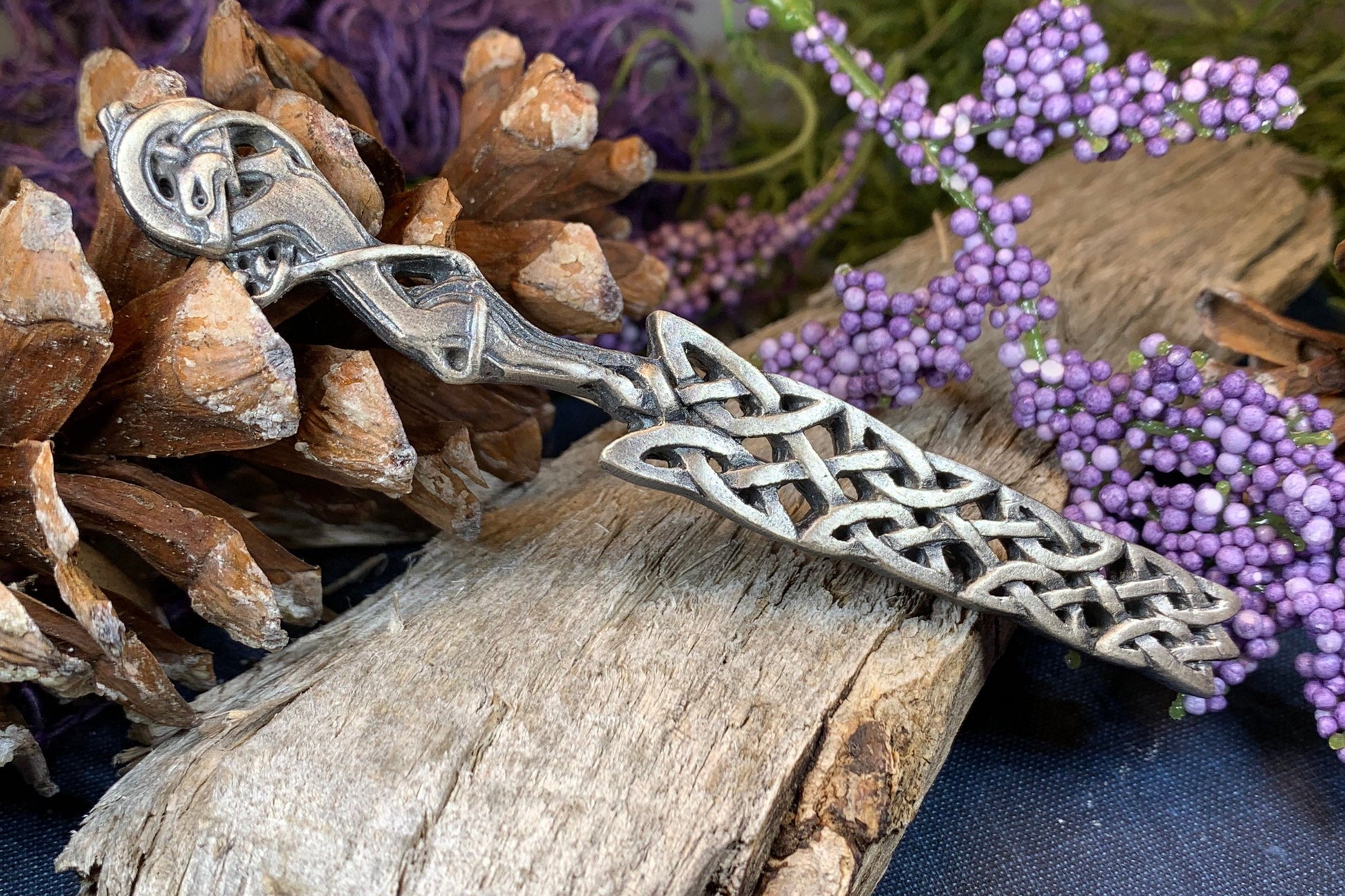 Celtic Wolf Kilt Pin, Scottish Jewelry, Irish Kilt Pin, Tartan Pin, Cape Pin, Bagpiper Gift, Scotland Pin, Celtic Shawl Pin, Viking Jewelry
