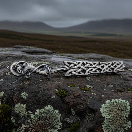 Celtic Wolf Kilt Pin, Scottish Jewelry, Irish Kilt Pin, Tartan Pin, Cape Pin, Bagpiper Gift, Scotland Pin, Celtic Shawl Pin, Viking Jewelry