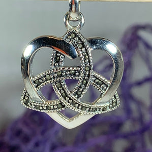 Love Knot Necklace, Celtic Jewelry, Irish Jewelry, Celtic Knot Necklace, Anniversary Gift, Scotland Jewelry, Heart Jewelry, Ireland Gift