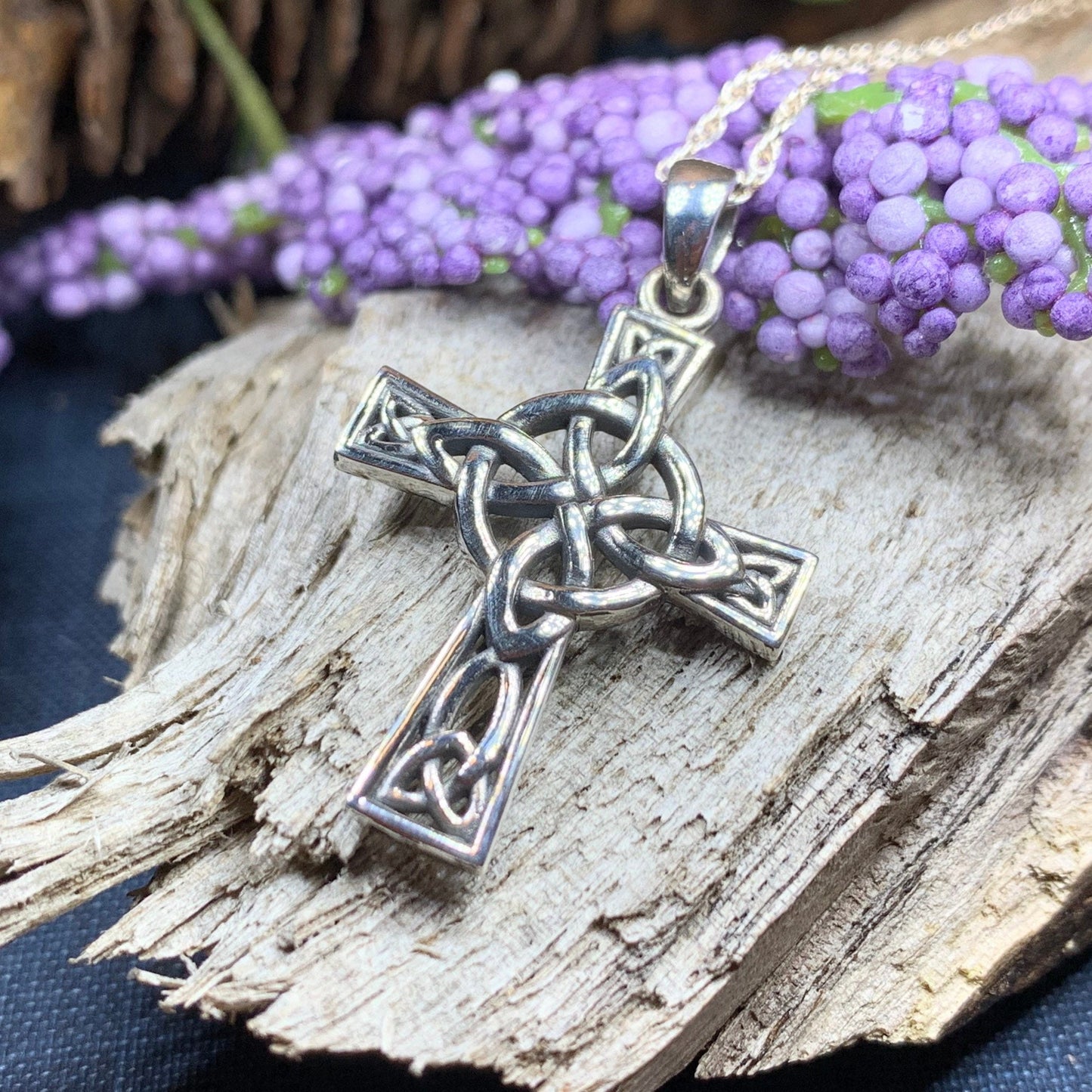 Celtic Cross Necklace, Irish Jewelry, Celtic Jewelry, Quaternary Knot Pendant, Scotland Jewelry, First Communion Gift, Confirmation Gift