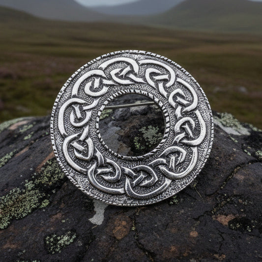 Celtic Brooch, Scotland Jewelry, Celtic Jewelry, Anniversary Gift, Outlander Jewelry, Flower Pin, Penannular Brooch, Irish Pin, Pewter Pin