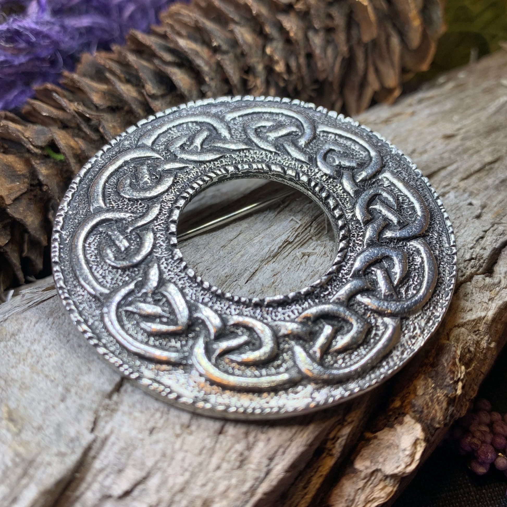 Celtic Brooch, Scotland Jewelry, Celtic Jewelry, Anniversary Gift, Outlander Jewelry, Flower Pin, Penannular Brooch, Irish Pin, Pewter Pin